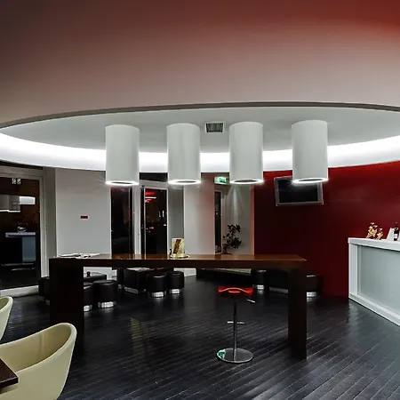 Jeronimos 8 4* Lisboa