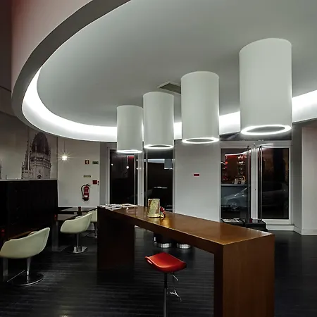 Szálloda Jeronimos 8 4*