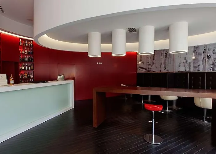 酒店 热罗尼姆斯8号酒店