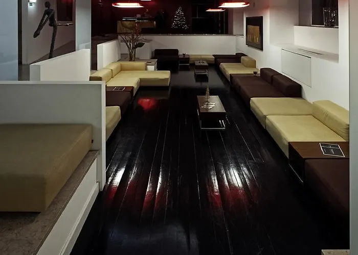 热罗尼姆斯8号酒店 4* Lisboa