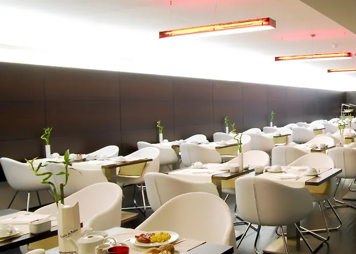 酒店 热罗尼姆斯8号酒店 Lisboa