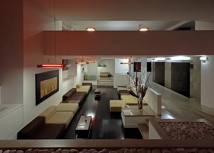 热罗尼姆斯8号酒店 Lisboa