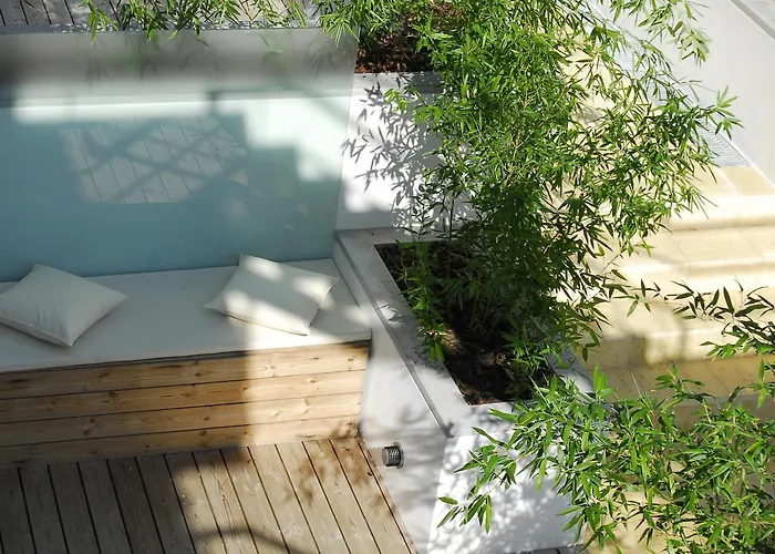 热罗尼姆斯8号酒店 4*