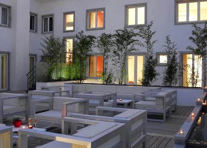 热罗尼姆斯8号酒店 4* Lisboa